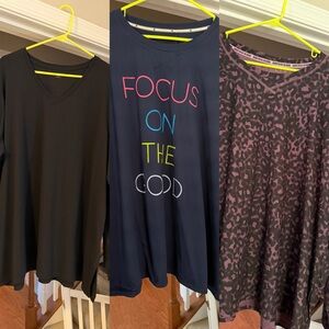 3 Lane Bryant LIVI Tshirts